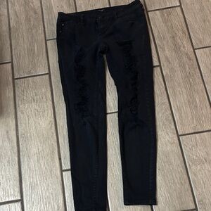 Black Distressed Jeans
